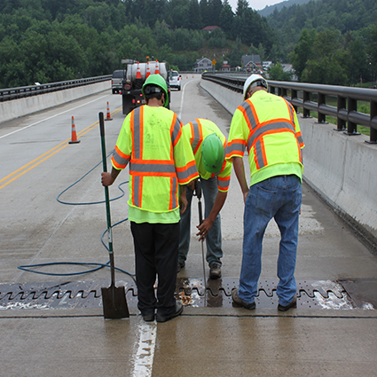 newcleaning23 stormwater workers